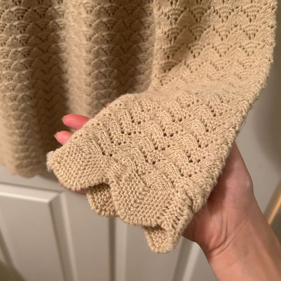 Wintuk Vintage Cream Sweater - Picture 5 of 7